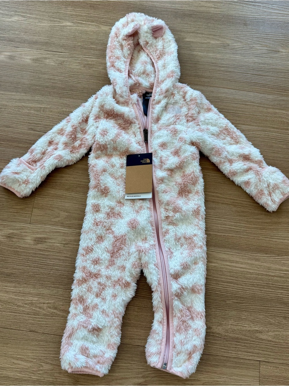 The North Face Plush Zip Puffer Jacket in Pink & Cream